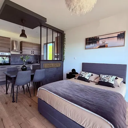 Cosy Au Cret Du Chardon Chambost-Allieres